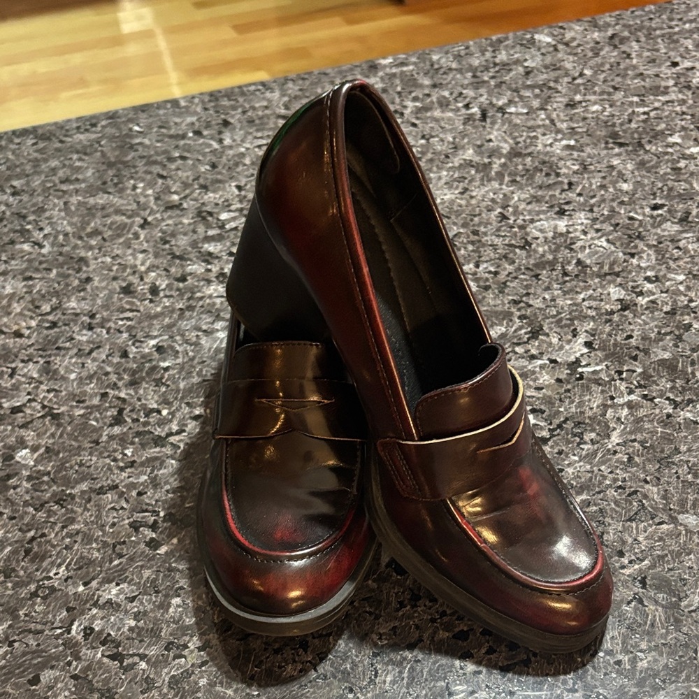 Chic Burgundy Women's Heels
